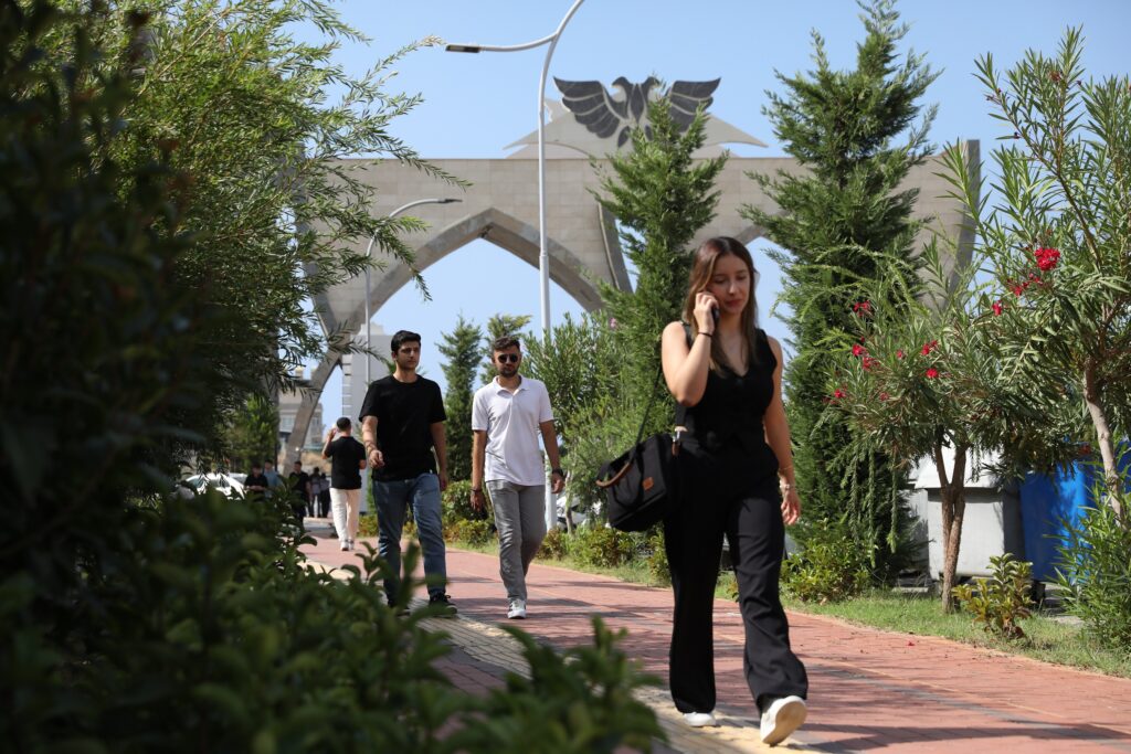 ALKUDE YKS DOLULUK ORANI YUZDE 99U ASTI 4 - Mega TV