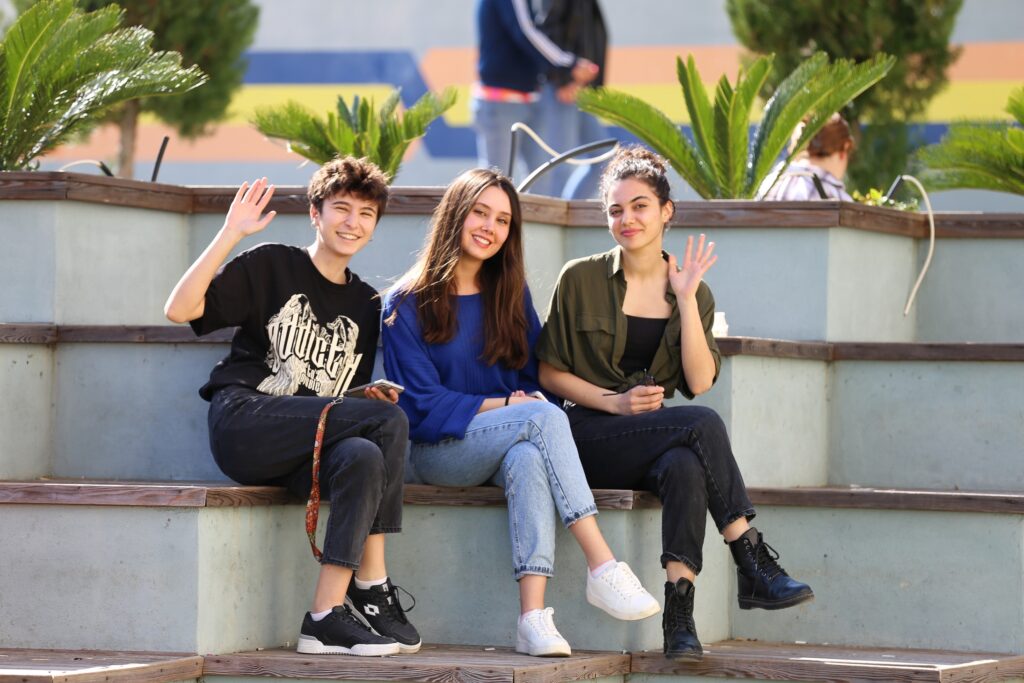 ALKUDE YKS DOLULUK ORANI YUZDE 99U ASTI 6 - Mega TV