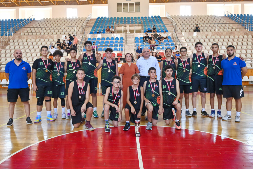 Bayram Onur Avcıoğlu Anısına Düzenlenen Basketbol Turnuvası Kumluca’da Tamamlandı - Mega TV D DSC 7450 - Mega TV