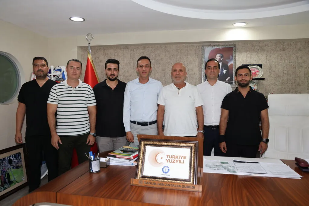 Photo 2de38 1 - Mega TV