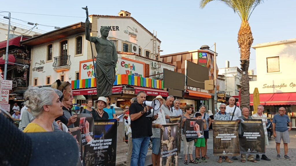 Turizmcilerden Çağrı: “Antalya Müzesi Yıkılmasın, Geliştirilsin” - Mega TV SAYD 3 - Mega TV