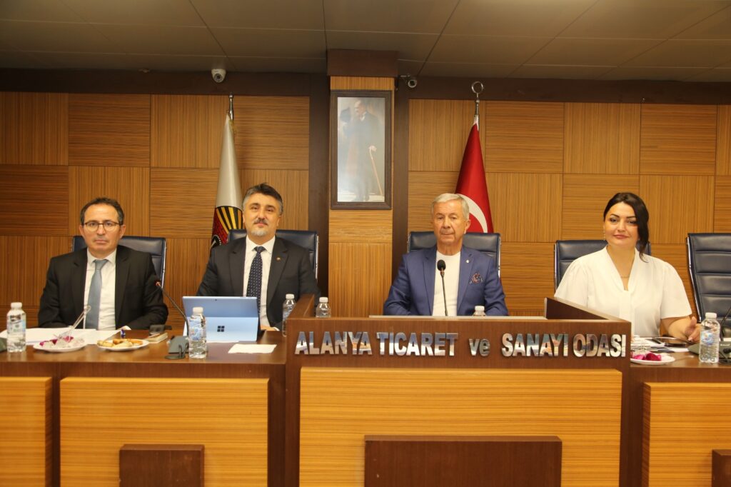Kadınların Gücü Alanya’dan Yükseliyor: ALTSO ve Rotary’den Ekonomik Özgürlük Protokolü - Mega TV WhatsApp Image 2025 07 29 at 16.22.13 - Mega TV