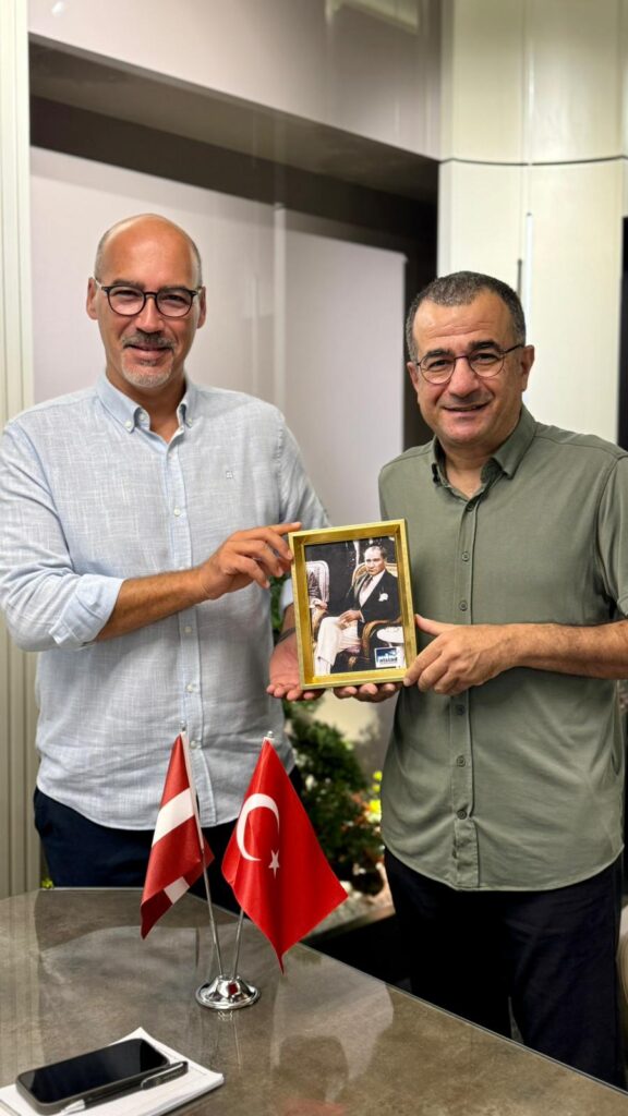 LETONYALI DOSTLUK: ALSİAD'DAN DİPLOMATİK ZİYARET - Mega TV WhatsApp Image 2025 08 05 at 14.27.58 - Mega TV