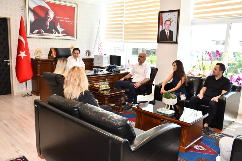 Alanya Eczacılar Odası’ndan Başhekim Karakuş Yılmaz’a Hayırlı Olsun Ziyareti - Mega TV WhatsApp Image 2025 08 14 at 16.51.58 - Mega TV