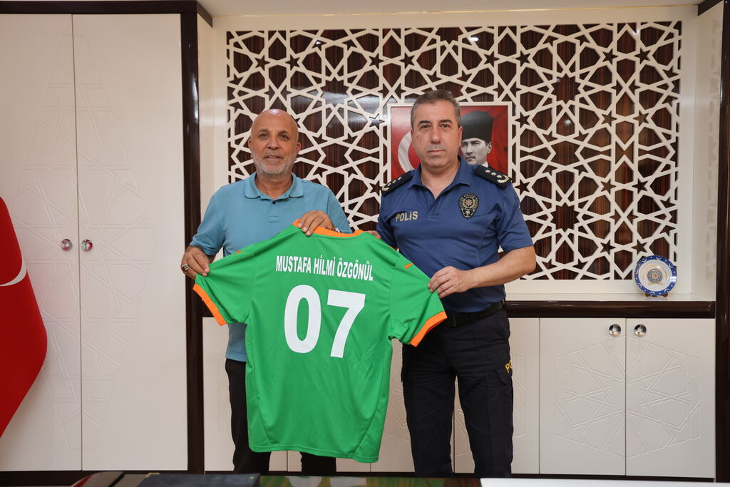 Alanyaspor’dan Emniyet Müdürü Mustafa Hilmi Özgönül’e Hayırlı Olsun Ziyareti - Mega TV asd - Mega TV