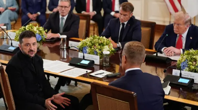 Beyaz Saray’da Kritik Diplomasi Trafiği: Putin–Zelenski Görüşmesi İçin Hazırlık - Mega TV beyaz saray daki gorusmede putin zelenski surprizi 18960294 9732 m - Mega TV