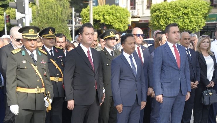 Alanya’da 30 Ağustos’a Gölge: Ne Belediye Başkanı Ne Oda Başkanları Katıldı