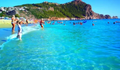 Alanya’da Hafta Sonu Kavurucu Sıcak