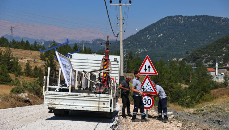 Kemer Ovacık Mahallesi Yolu Asfaltla Buluştu