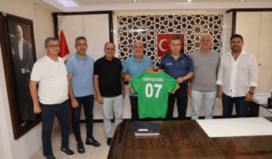 Alanyaspor’dan Emniyet Müdürü Mustafa Hilmi Özgönül’e Hayırlı Olsun Ziyareti