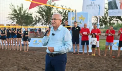 Kumluca’da 30 Ağustos Zafer Kupası Plaj Voleybolu Turnuvası Başladı
