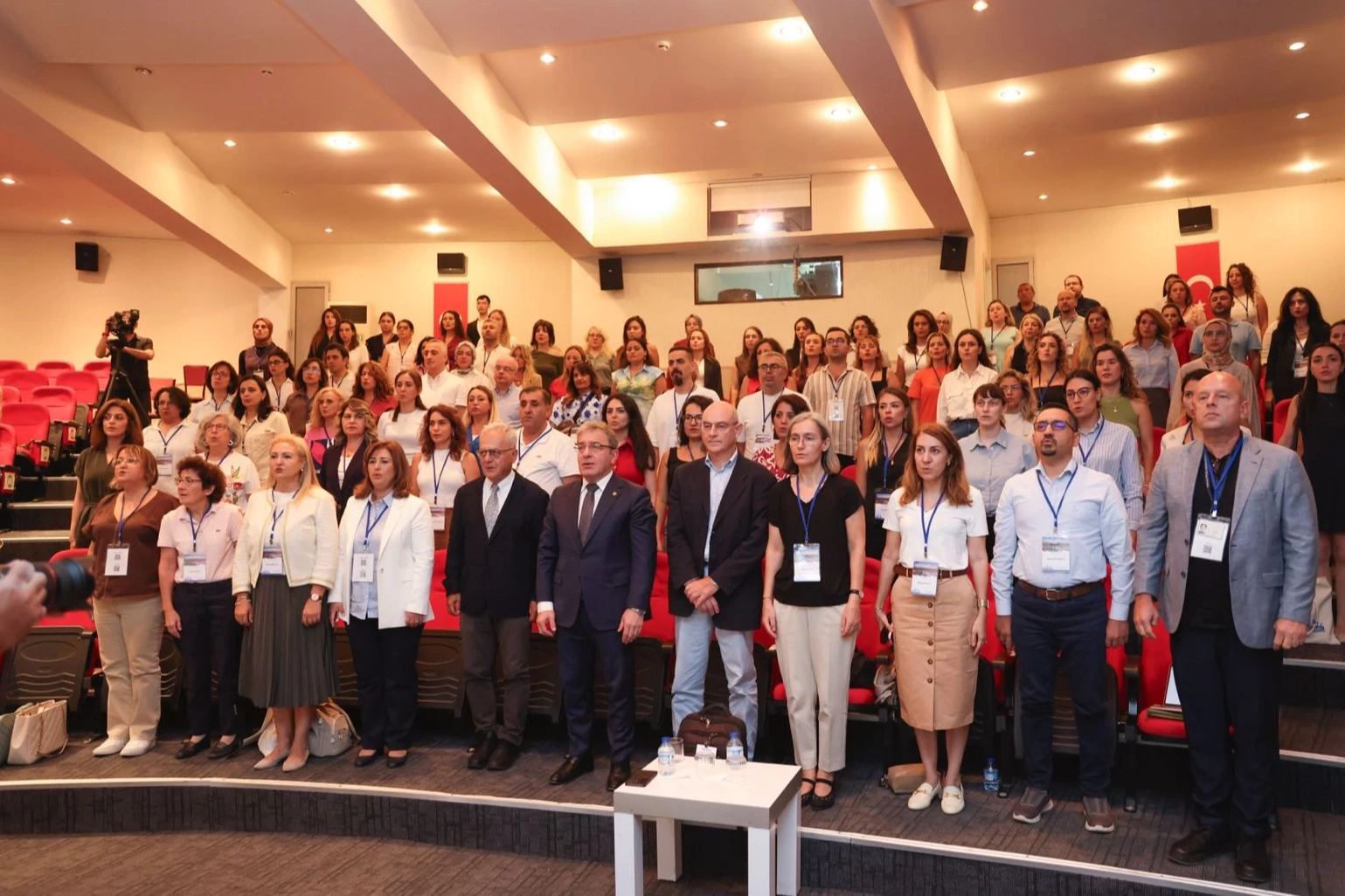 Bilim dünyası İzmir’de buluştu - Mega TV 483441032434749.webp.webp