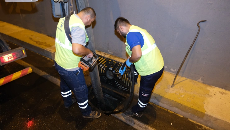 ASAT’tan Altgeçitlerde Gece Mesaisi: Yağmursuyu Hatları Temizleniyor - Mega TV web sitesi 740420 2 - Mega TV