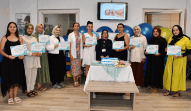 Alanya Gebe Okulu’nda 13 Anne Adayına Sertifika Verildi