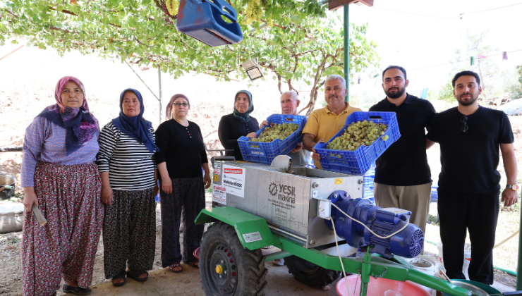 Antalya Büyükşehir’den Üzüm Sıkma Makinesi Desteğiyle Pekmez Üretiminde Büyük Kolaylık