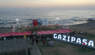 Gazipaşa’da Plaj Voleybolu Rüzgârı: 3. Geleneksel Turnuva Coşkuyla Sona Erdi