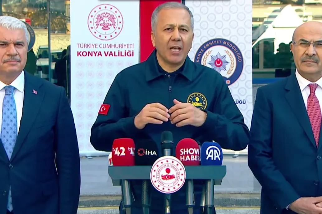 Bakan Yerlikaya; 328 Çete Çökertildi! - Mega TV 51883609882169.webp.webp