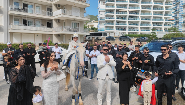 Alanya’da Görkemli Sünnet Düğünü: Mehter Takımıyla Coşkulu Karşılama