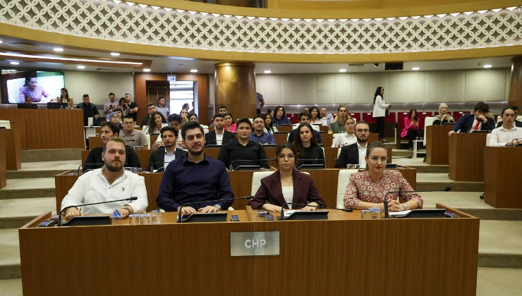 Gençlik Meclisi Antalya’nın Geleceğini Şekillendiriyor