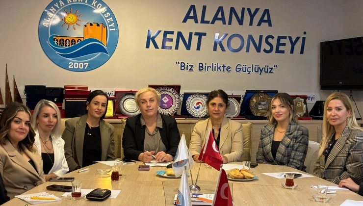 Alanya’da Kadınlar Bir Araya Geldi - Mega TV Alanya Mega Tv 8 1 - Mega TV