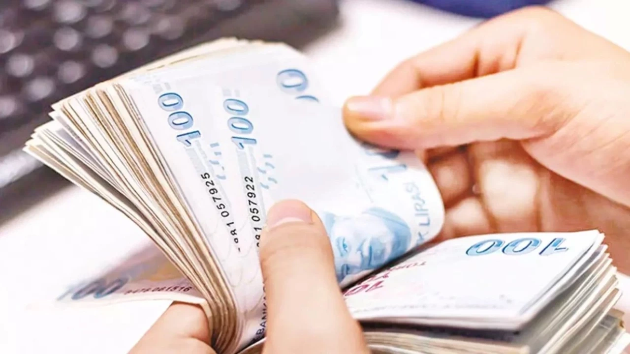 EMEKLİ ZAMMI 2026: Emekli Aylıkları Neye Göre Belirleniyor? - Mega TV emekli 1 - Mega TV