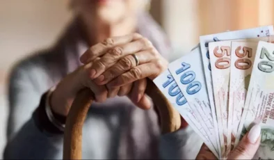 EMEKLİ ZAMMI 2026: Emekli Aylıkları Neye Göre Belirleniyor?