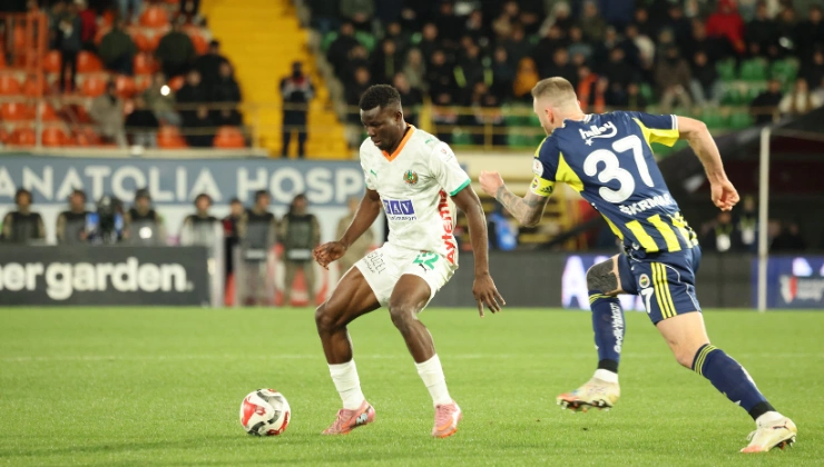 Süper Lig’de Nefes Kesen Mücadele ''Alanyaspor - Fenerbahçe'' - Mega TV Alanya Mega Tv 59 2 - Mega TV