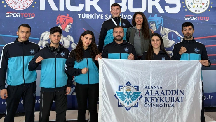 ALKÜ’lü Millî Kick Boksçu Türkiye Şampiyonu Oldu - Mega TV Alanya Mega Tv 71 1 - Mega TV