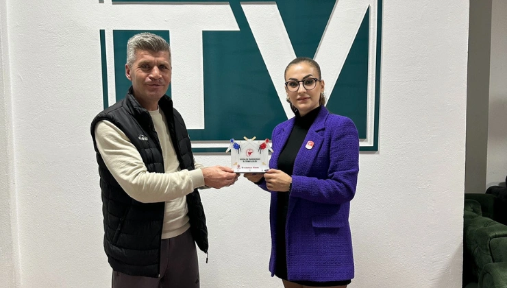 Taekwondo Camiasından Çetiner'e Teşekkür Ziyareti - Mega TV Alanya Mega Tv 8 1 1 - Mega TV