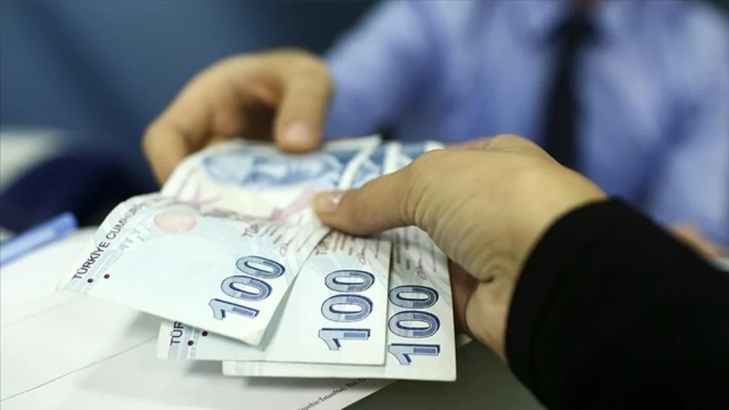 Emekli Bayram İkramiyeleri: Ne Kadar Olacak, Ne Zaman Yatacak? - Mega TV emekli ikramiye 1 2 - Mega TV