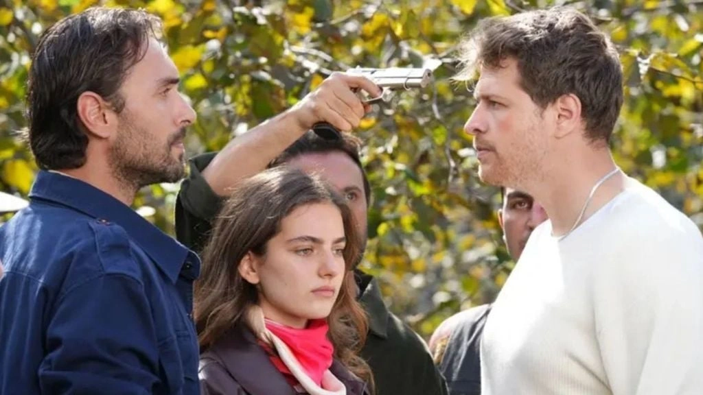 Taşacak Bu Deniz 14. Bölüm İzle: Konaklarda Evlilik Depremi! - Mega TV tasacak bu deniz 1 1 - Mega TV