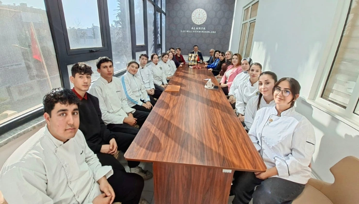 Alanyalı Öğrencilerden Ulusal Gastronomi Yarışmasında Büyük Başarı - Mega TV Alanya Mega Tv 16 5 - Mega TV