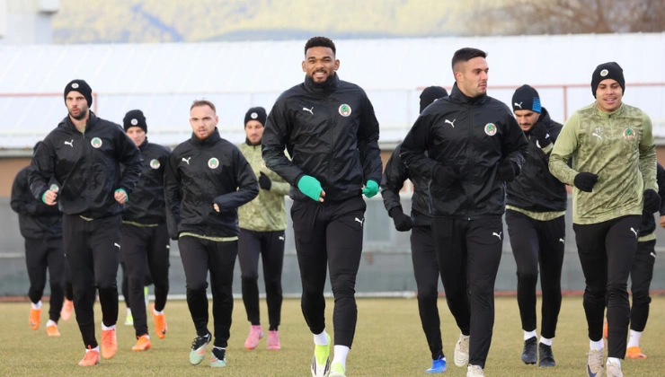 Alanyaspor Bolu’ya Hazır: Kupada Kritik Maç Öncesi Son Prova Tamamlandı - Mega TV Alanya Mega Tv 18 - Mega TV