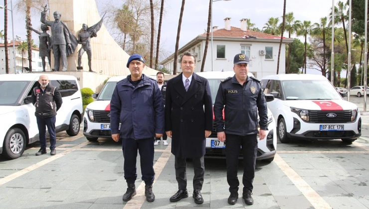 Alanya’da Güvenlik Güçlerine Araç Takviyesi: 15 Yeni Hizmet Aracı Göreve Başladı - Mega TV Alanya Mega Tv 19 3 - Mega TV