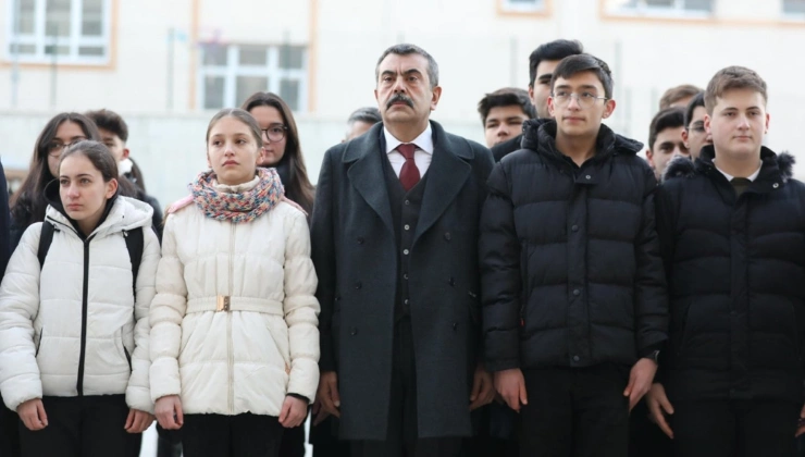Depremde Hayatını Kaybedenler, Okullarda Saygıyla Anılacak