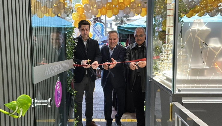 Alanya’da Altının Yeni Adresi: Altınzade Kuyumculuk Kapılarını Açtı - Mega TV Alanya Mega Tv 68 - Mega TV