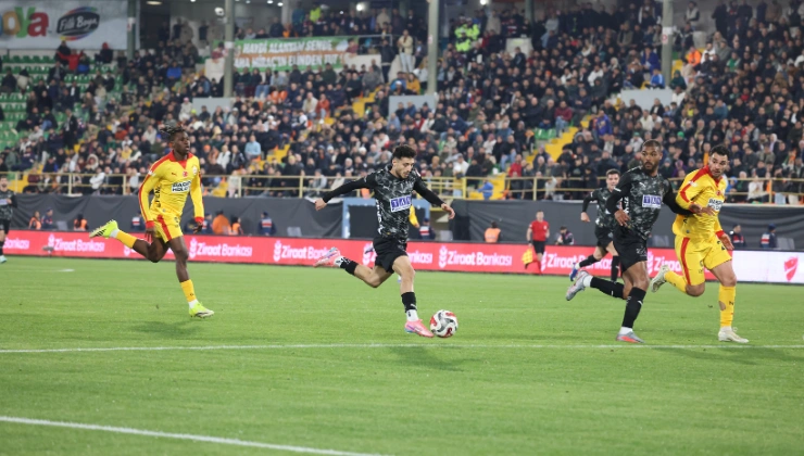 Galatasaray, Alanyaspor'u 2-1 Mağlup Edip Grubu Lider Bitirdi - Mega TV Alanya Mega Tv 11 - Mega TV