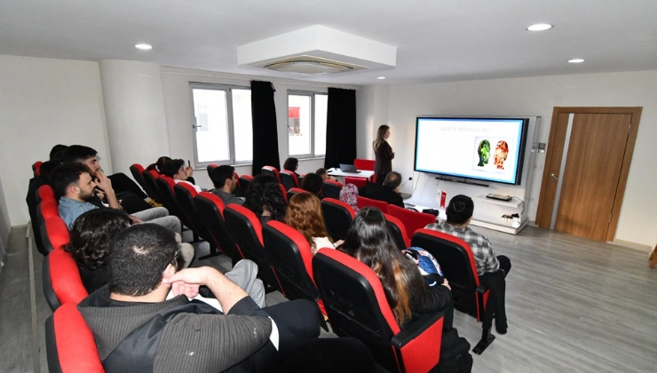 Alanya Üniversitesi’nde “Dengeli Beslenme ve Obezite” Söyleşisi Düzenlendi - Mega TV Alanya haber 18 - Mega TV