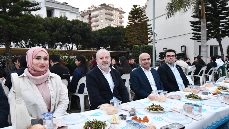 Alanya Üniversitesi’nde Ramazan Buluşması: Öğrenci Toplulukları İftar Sofrasında Bir Araya Geldi - Mega TV Alanya haber 28 1 - Mega TV
