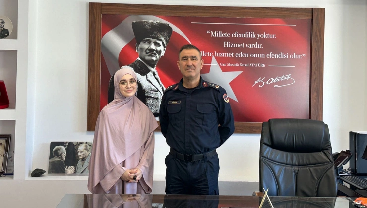 ALKÜ Uluslararası Öğrencilerinden Jandarma Komutanı Direk’e İftar Daveti - Mega TV Alanya haber 57 - Mega TV