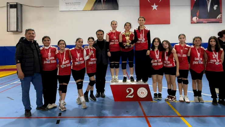 Gazipaşa’da Okul Sporları Voleybol Turnuvası Tamamlandı - Mega TV Alanya haber 81 - Mega TV