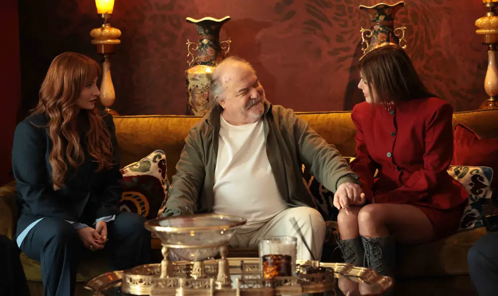 “Çirkin” İlk Bölümüyle Ekrana Damga Vurdu | Çirkin 1. Bölüm Full İzle | Çirkin Nereden İzlenir - Mega TV Cirkin 1. bolum izle 2 - Mega TV