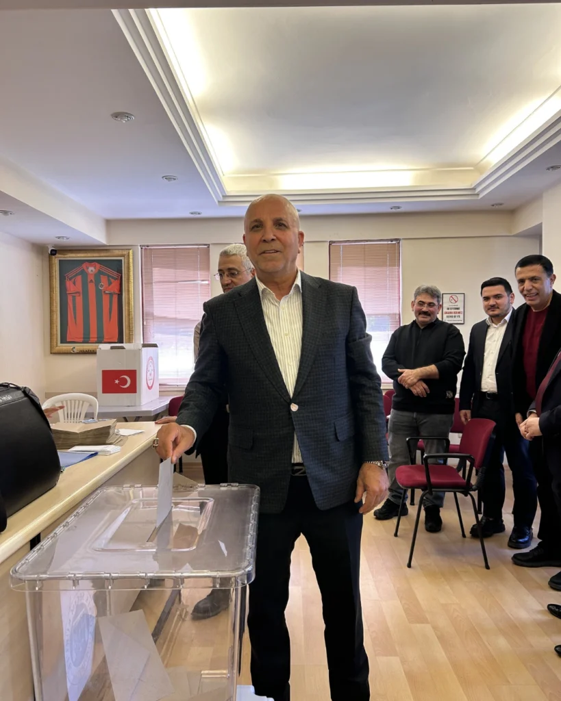 Alanya Kuyumcular Odası Seçimi Başladı, Tek Aday Hasan Çavuşoğlu - Mega TV son dakika Insta 13 - Mega TV