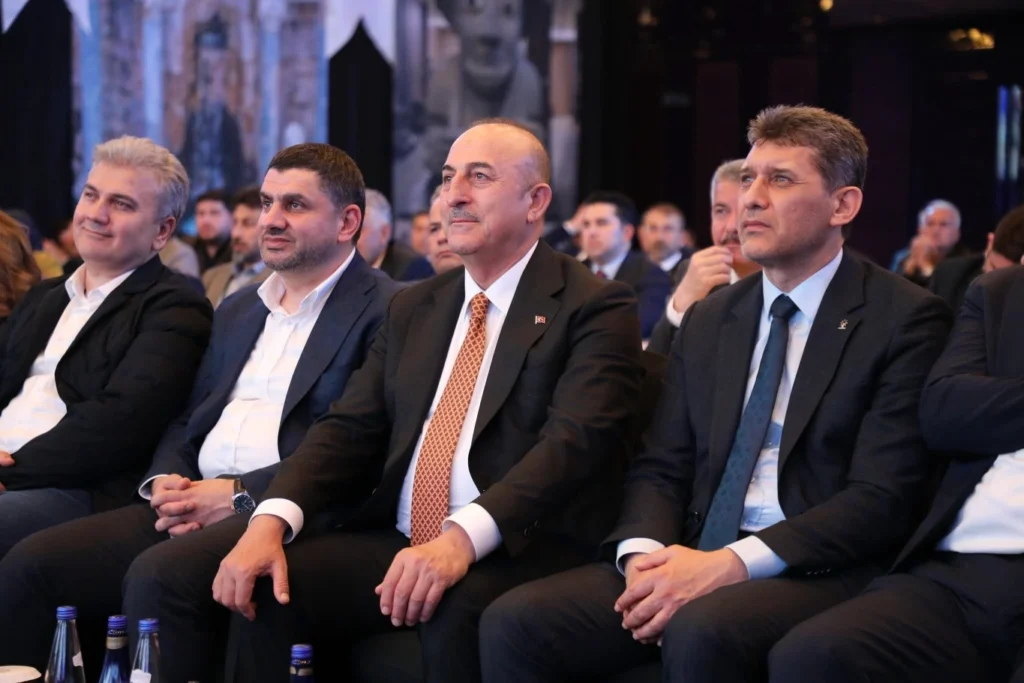 Teşkilat Antalya’da Buluştu: AK Parti’den Akdeniz’e Yeni Yol Haritası - Mega TV AK Parti Akdeniz 1 - Mega TV