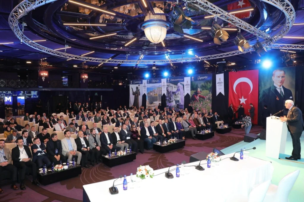Teşkilat Antalya’da Buluştu: AK Parti’den Akdeniz’e Yeni Yol Haritası - Mega TV AK Parti Akdeniz 6 - Mega TV