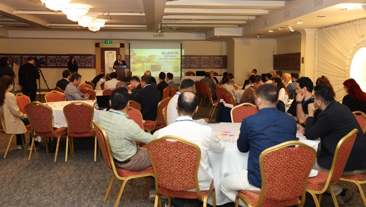 Alanya Turizminde Yeni Dönem: Dijital Göçebe Çalıştayıyla Yol Haritası Çizildi - Mega TV Alanya haber 18 4 - Mega TV