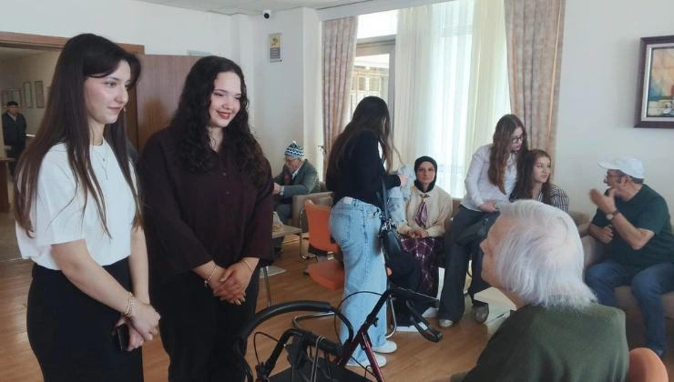 Geleceğin Hemşirelerinden Anlamlı Dokunuş: Huzurevinde Duygu Dolu Buluşma - Mega TV Alanya haber 2026 04 24T155058.195 - Mega TV