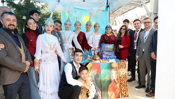ALKÜ’de Turizm Haftası Coşkusu: Sektör ve Öğrenciler Aynı Platformda Buluştu - Mega TV Alanya haber 2026 04 24T164040.121 - Mega TV