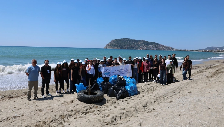 ALKÜ’de Turizm Haftası Coşkusu: Sektör ve Öğrenciler Aynı Platformda Buluştu - Mega TV Alanya haber 2026 04 24T164104.428 - Mega TV
