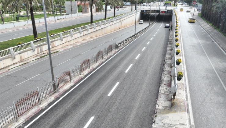 Antalya’da Dev Yol Hamlesi Tamamlandı: Yüzüncü Yıl Bulvarı Baştan Sona Yenilendi - Mega TV Alanya haber 2026 04 27T105441.413 - Mega TV